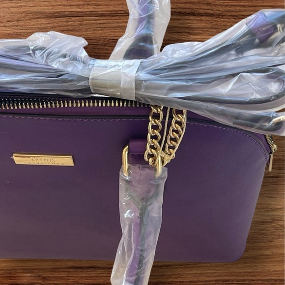 Trina Turk Plum Wildflower Crossbody Tote With  Straps and Card Holder NWT - Picture 13 of 13